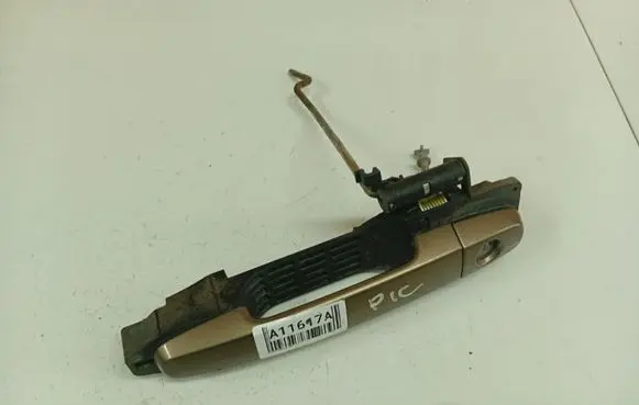 Toyota Avensis T250 Front door exterior handle