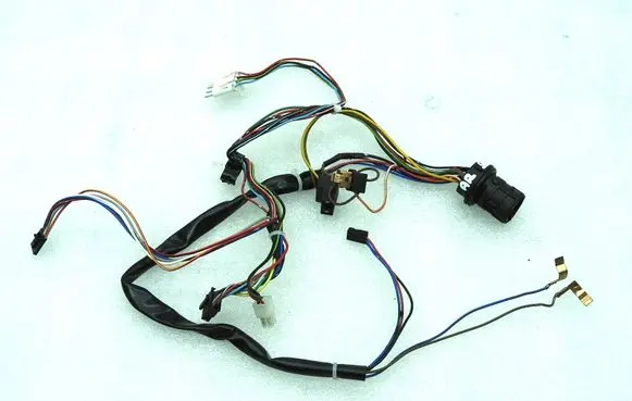 Alfa Romeo Giulietta Headlight/headlamp wiring loom/harness 50526758 50553073
