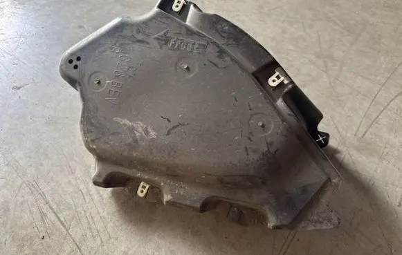 BMW i4 Rear bumper underbody cover/under tray 8738062