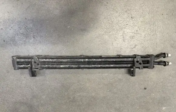 Volkswagen Phaeton Power steering radiator 3D0422885D