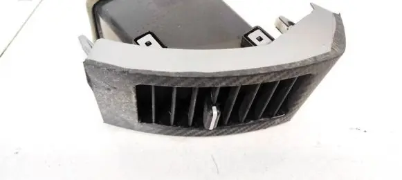 Peugeot 4007 Dash center air vent grill GN71114000 8030A024ZZ