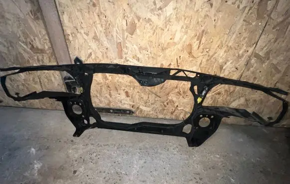 Audi A4 S4 B7 8E 8H Top upper radiator support slam panel 8e0805594e