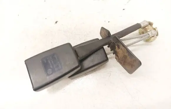 Skoda Superb B5 (3U) Middle seatbelt buckle (rear) 3B0857739C