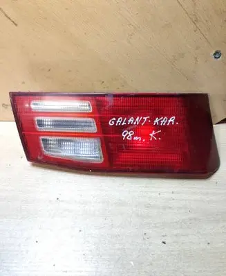 Mitsubishi Galant Tailgate rear/tail lights 22687201