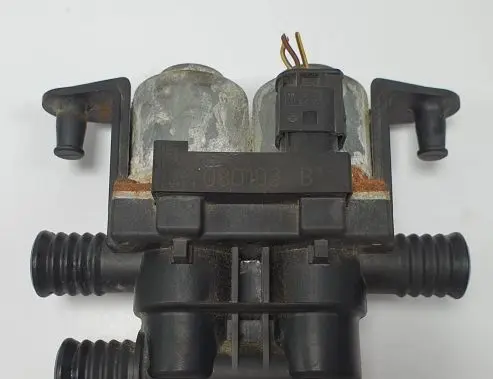Land Rover Range Rover L322 Turbo solenoid valve 8374995