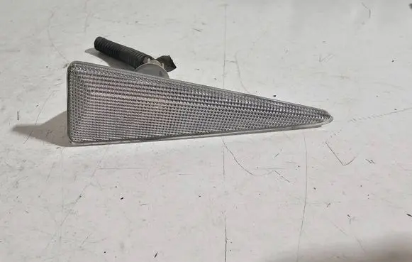 Renault Espace - Grand espace IV Front fender indicator light 8200027151G