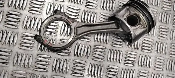 Volkswagen Touareg II Piston with connecting rod ACH BHS