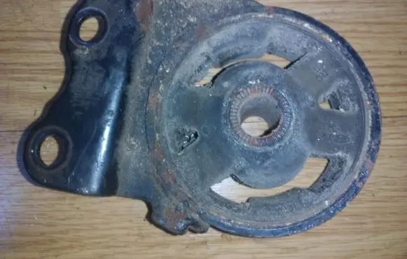 Hyundai Sonata Engine mount bracket 2191139090
