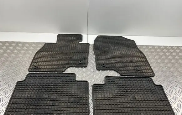 Mazda 6 Car floor mat set 