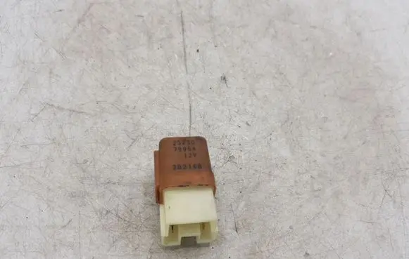 Nissan X-Trail T30 Other relay 2523079964 30216B