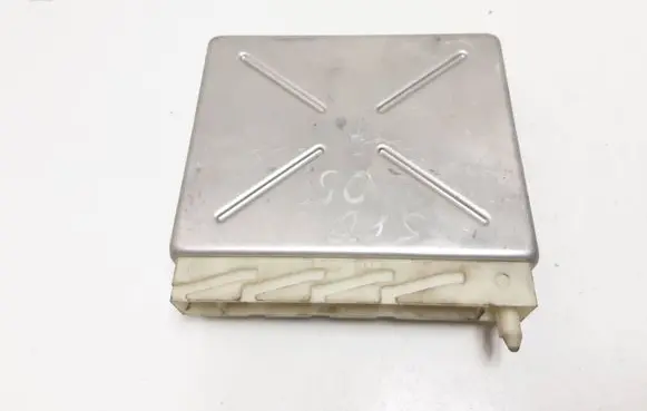 Volvo S80 Engine control unit/module P30735493 T05373084 1T0101C00