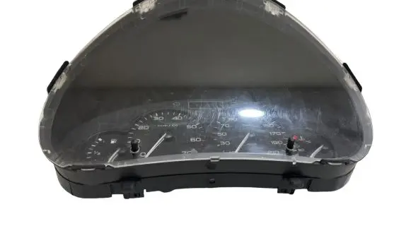 Peugeot Partner Speedometer (instrument cluster) 9662745180 DF1A7CA6 000708613