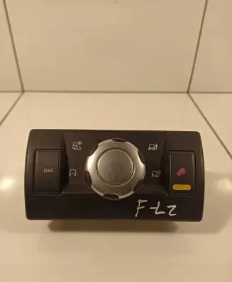 Traction control (ASR) switch