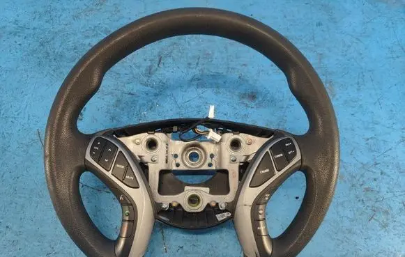 Hyundai Elantra Steering wheel 561103X908RY
