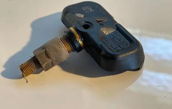 Tire pressure sensor
