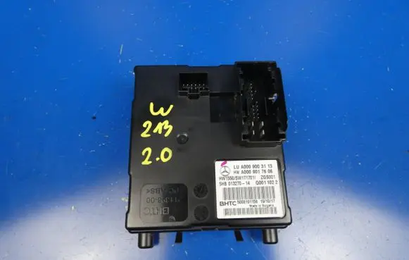 Mercedes-Benz E AMG W213 Fuel pump relay A0009003113 A0009017606 5HB01327014