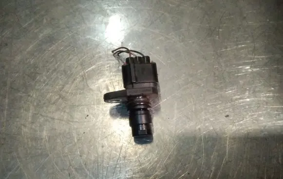 Opel Astra H Crankshaft position sensor 8973216200