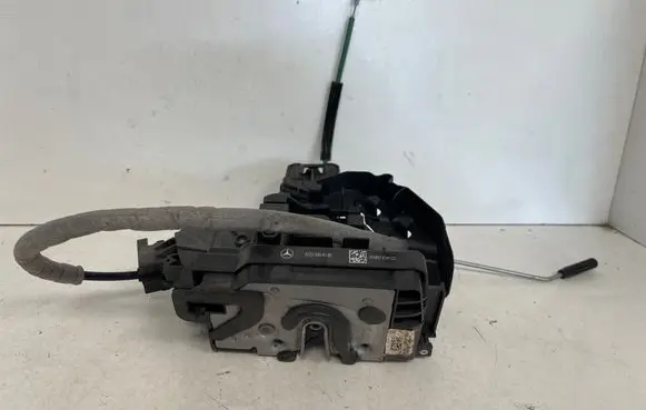 Mercedes-Benz C W205 Rear door lock A2220064099