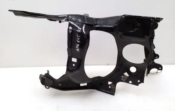 BMW 7 E65 E66 Headlight/headlamp mounting bracket 1882717