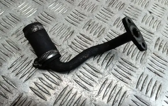 BMW 1 E81 E87 Turbo turbocharger oiling pipe/hose