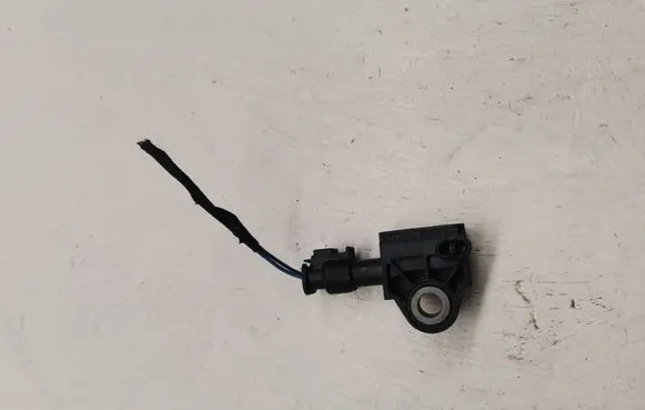 BMW X5 F15 Airbag deployment crash/impact sensor 779224177