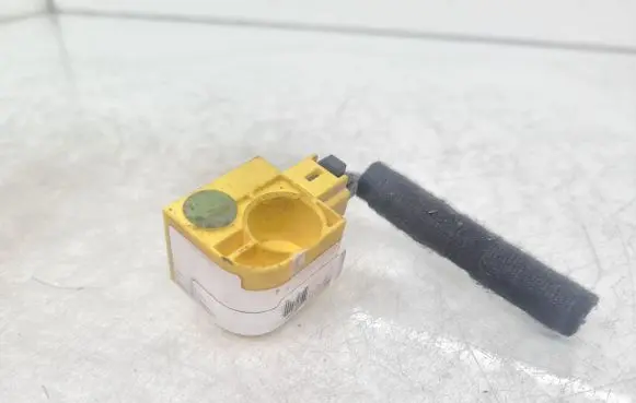 Peugeot 307 Airbag deployment crash/impact sensor
