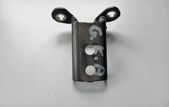 Nissan Micra K14 Rear door lower hinge