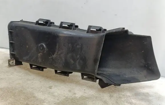 BMW 3 E90 E91 Intercooler air guide/duct channel 7121570 74850610