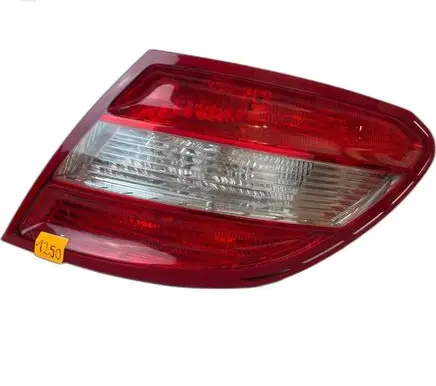 Mercedes-Benz C W204 Rear/tail lights set 2048200264R