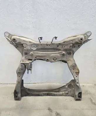 Volvo V60 Front subframe 32268633
