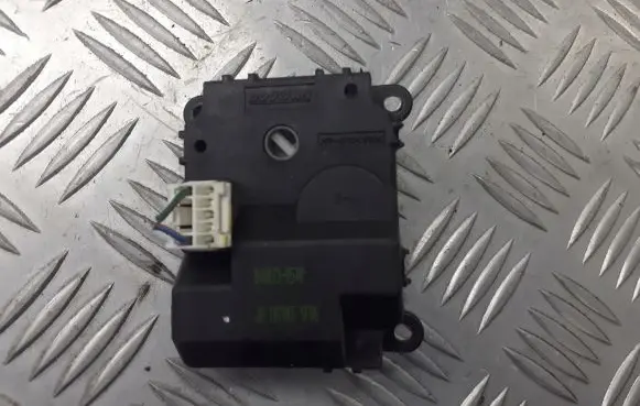 KIA Rio A/C air flow flap actuator/motor B40073-0570