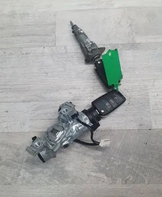 Skoda Octavia Mk3 (5E) Ignition lock 1K0905851 0662AC26714