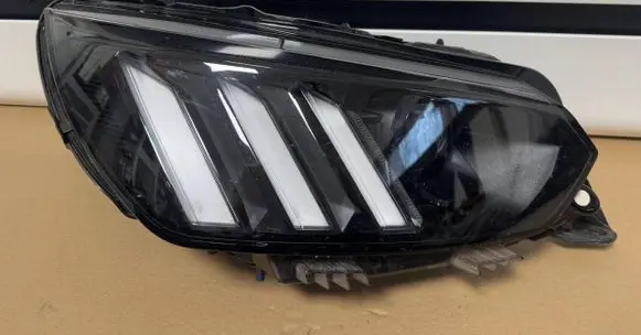 Peugeot 208 Headlight/headlamp 9841641980 01FCRPL125 L615795