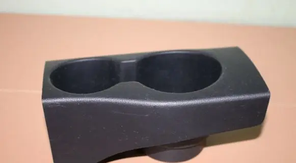 Cup holder front