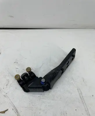 Renault Trafic III (X82) Sliding door middle roller runner 144C23220R
