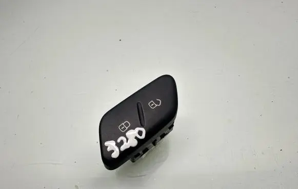 Volkswagen Polo V 6R Central locking switch button 6R1962125A 185102S