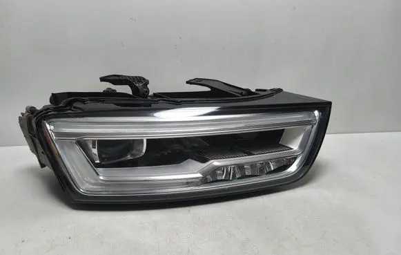 Audi Q3 8U Headlight/headlamp 8U0941034A