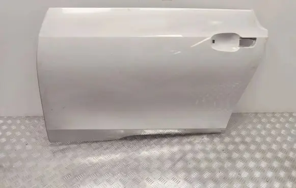 BMW i3 Front door 51007369329