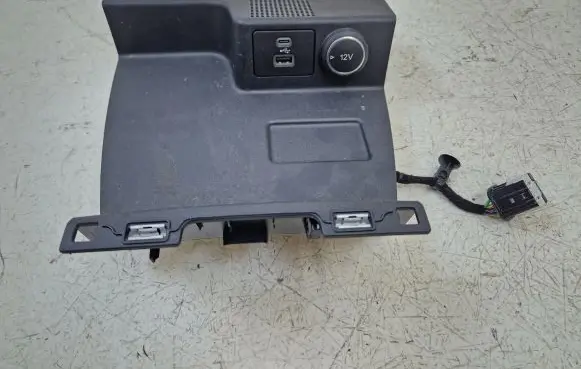 Ford Escape IV Glove box central console JX7BA048W42 ML3T14F014AB K0ERA