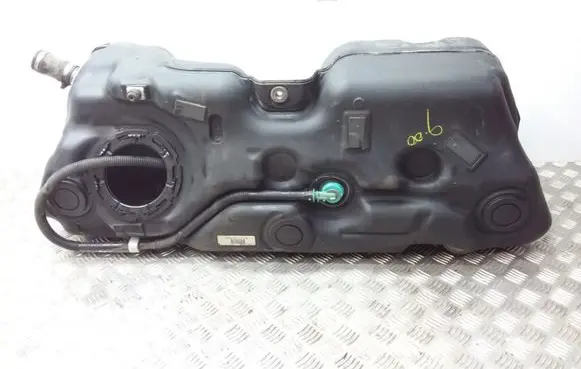 BMW X3 F25 Fuel tank 4879076