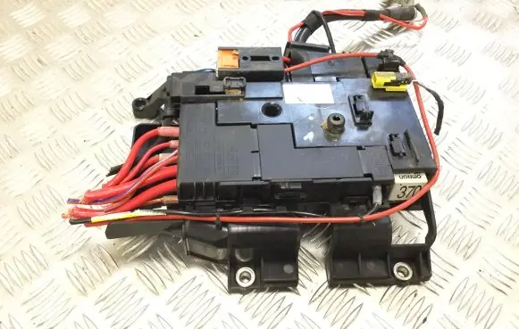 Porsche Cayenne (92A) Fuse module 7P0937548H 7P0937548