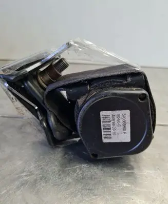 Volkswagen II LT Rear seatbelt 570388600F