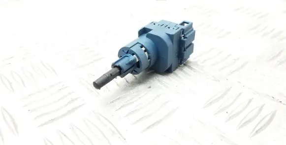 Clutch pedal sensor