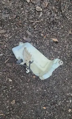 Volvo C30 Windshield washer fluid reservoir/tank 31276911