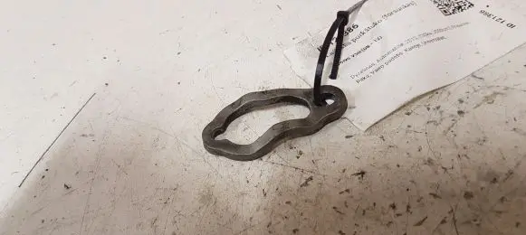 Volvo V50 Fuel Injector clamp holder