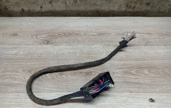 Volvo S60 Seat wiring loom 112417861