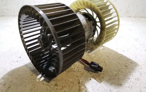 BMW 3 E46 Heater fan/blower 0130101123