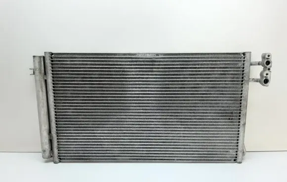 A/C cooling radiator (condenser)