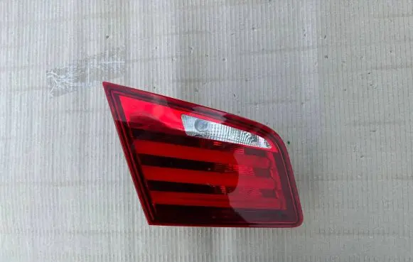 BMW 5 F10 F11 Tailgate rear/tail lights 7203225 2TZ01023501 00315551