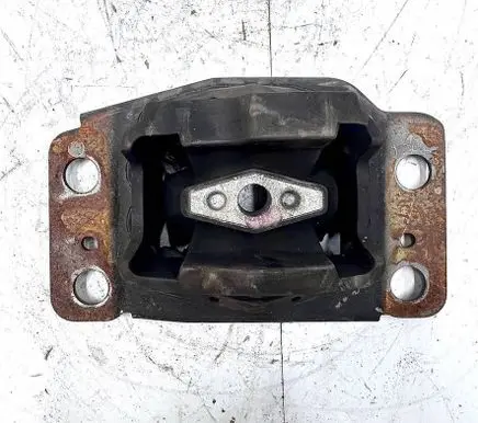 Ford Fusion II Engine mount bracket GG937M121AA
